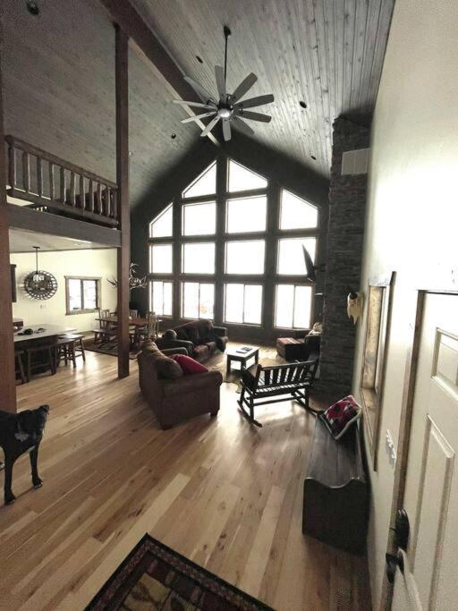3505 Joseph Dr Cabin With Breathtaking Views, 30 Miles To Yellowstone Айленд-Парк Экстерьер фото